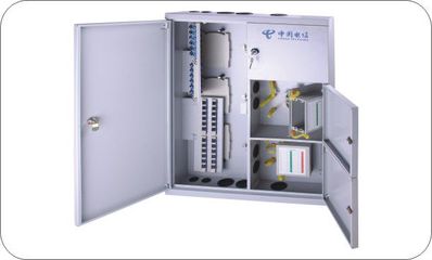 供应四网合一光纤熔接箱